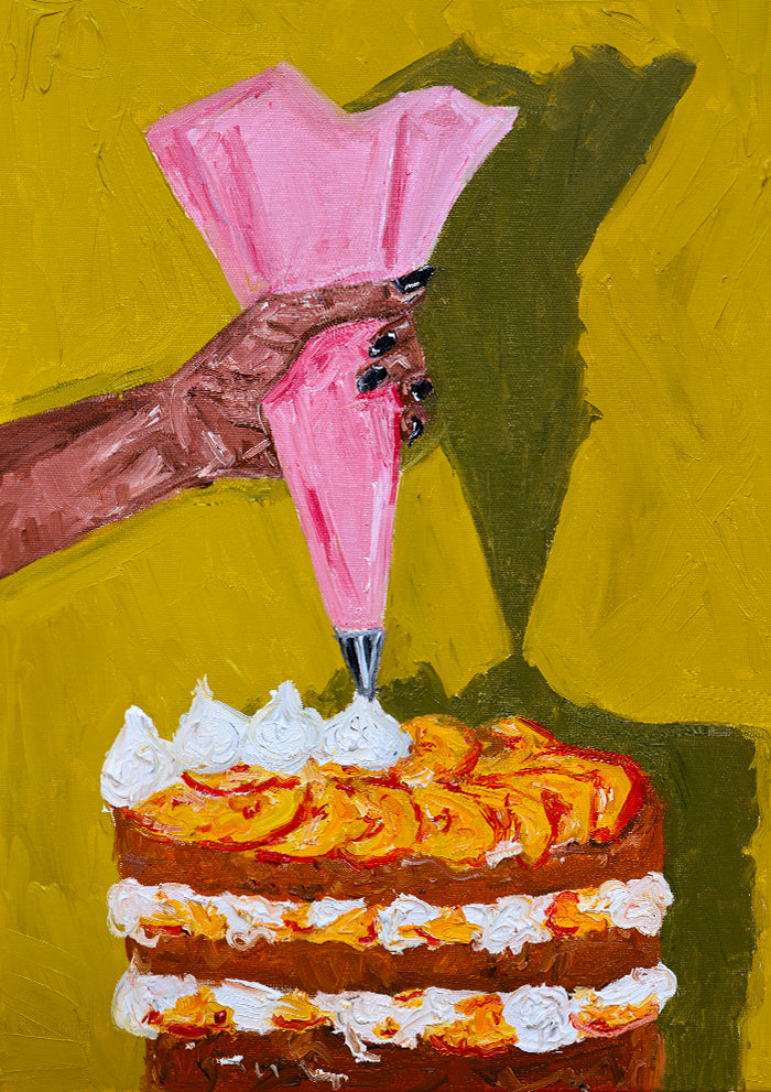 piping the cake